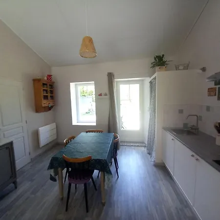 Le Gripeau بيت للعطل